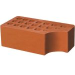 Кирпич облицовочный фасонный КФ-1 красный гладкий 250*120*88мм утолщенная стенка 20мм М150кг/см2 щелевой Железногорск